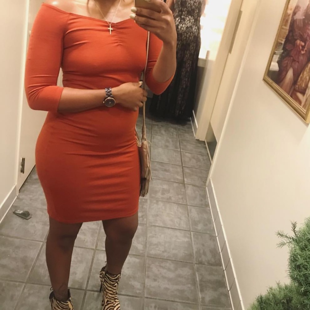 Zara Dress - Picture 2 of 2